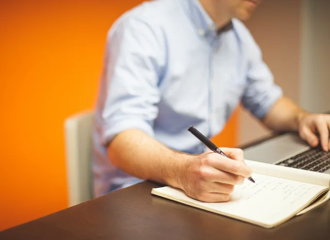 Behördenumzug Berlin